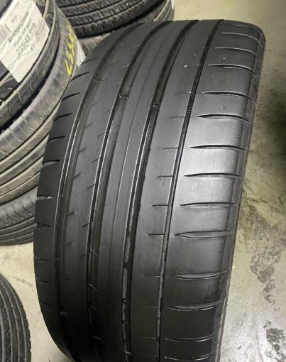 Michelin Pilot Sport 4 S 235/40 R19