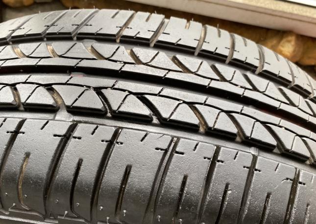 Bridgestone B250 175/65 R15 84T