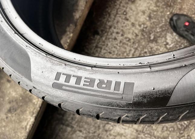 Pirelli P Zero 265/40 R22