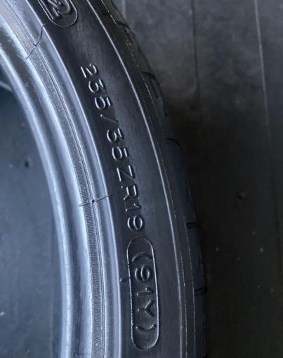 Michelin Pilot Sport 2 235/35 R19