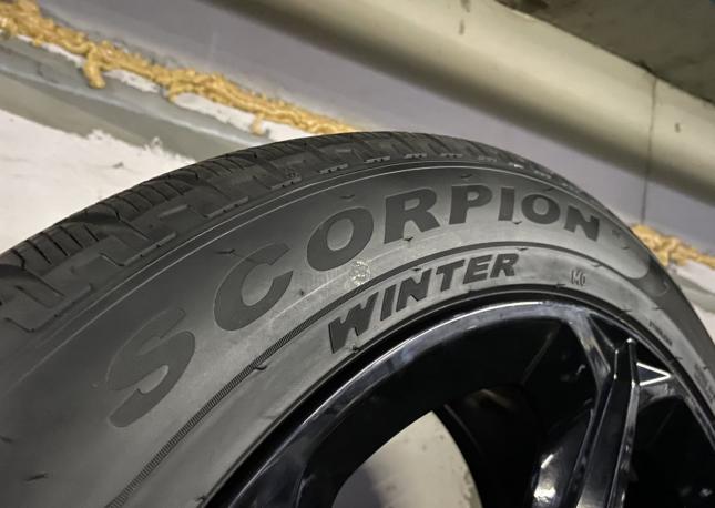 Pirelli Scorpion 275/45 R21 и 315/40 R21 111V