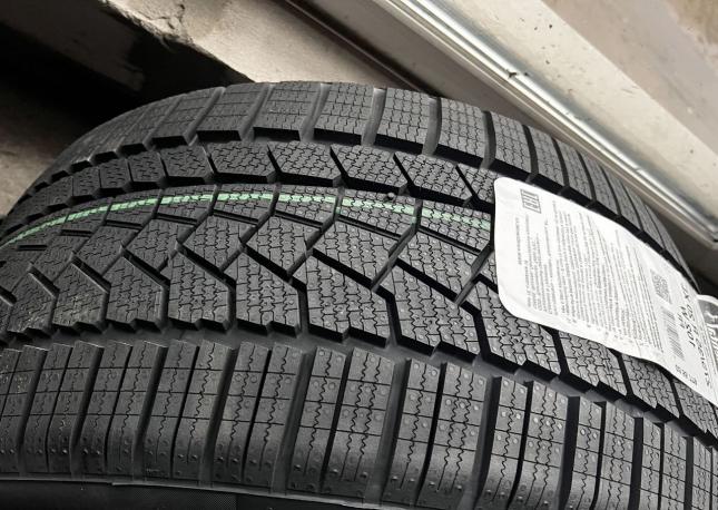 Continental ContiWinterContact TS 860S 275/35 R20