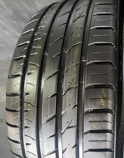 Kumho Crugen HP91 235/45 R19