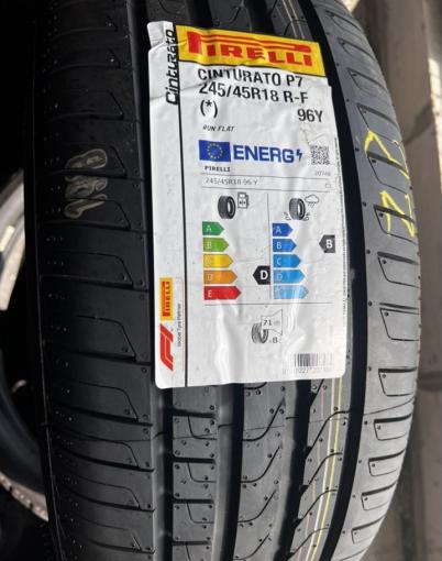 Pirelli Cinturato P7 245/45 R18