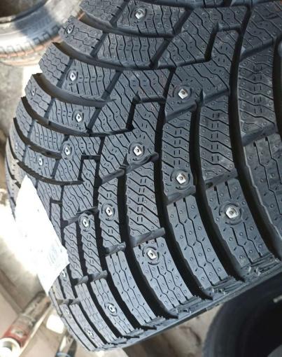 Pirelli Ice Zero SUV 285/45 R20