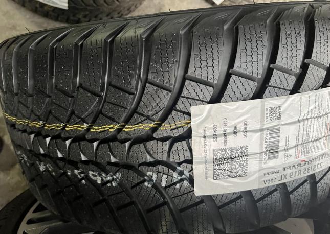 Kumho WinterCraft WP51 275/35 R19