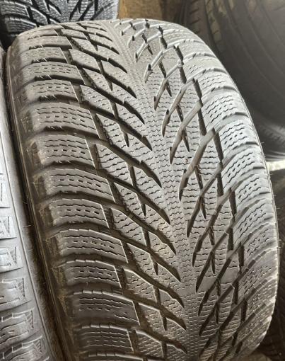 Nokian Tyres Hakkapeliitta R3 225/40 R19 и 255/35 R19