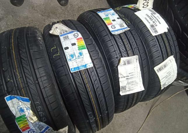 Roadstone N&#39;Blue HD Plus 195/65 R15 91V