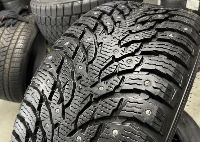 Nokian Tyres Hakkapeliitta 9 SUV 275/45 R20 110T