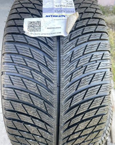 Michelin Pilot Alpin PA5 225/40 R19 и 255/35 R19 Y