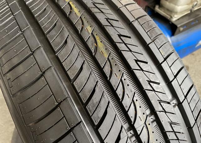 Roadstone N5000 Plus 225/50 R17 94H