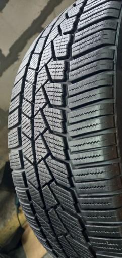 Continental ContiWinterContact TS 860S 225/40 R19 93V