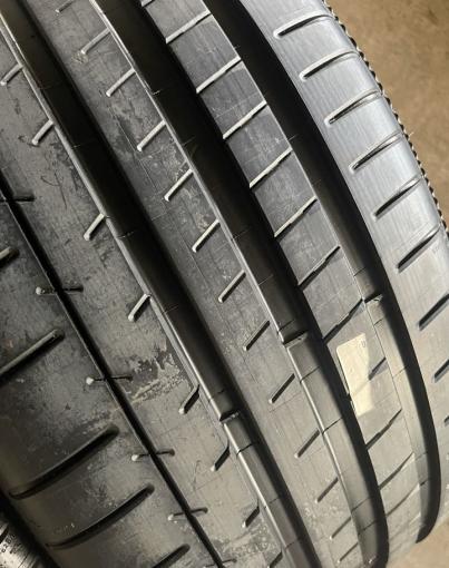 Michelin Pilot Super Sport 255/35 R21 98Y