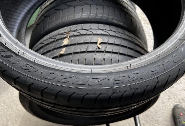 Pirelli P Zero 305/30 R20 и 245/35 R20