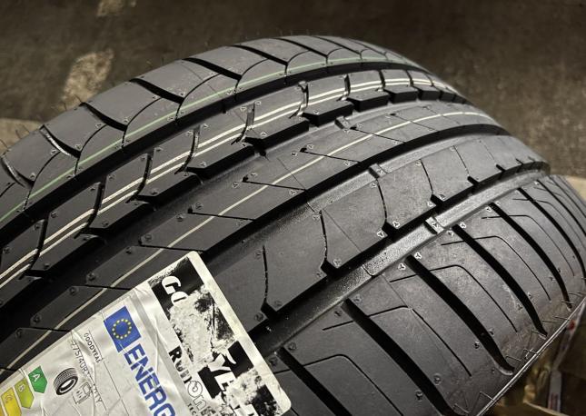 Goodyear EfficientGrip Performance 245/45 R19 и 275/40 R19 Y