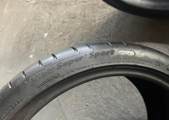 Michelin Pilot Super Sport 255/35 R21 98Y