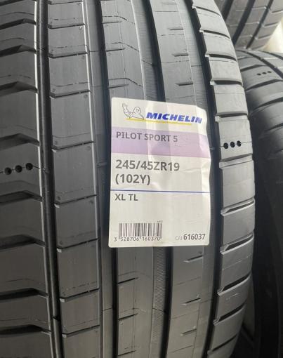 Michelin Pilot Sport EV 245/45 R19 102Y