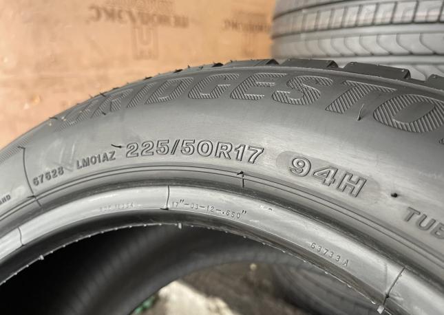 Bridgestone Blizzak LM-001 225/50 R17 94H