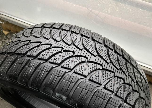 Bridgestone Blizzak LM-20 255/50 R19