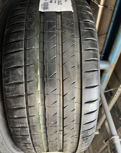 Michelin Pilot Sport 4 S 315/30 R21 и 275/35 R21