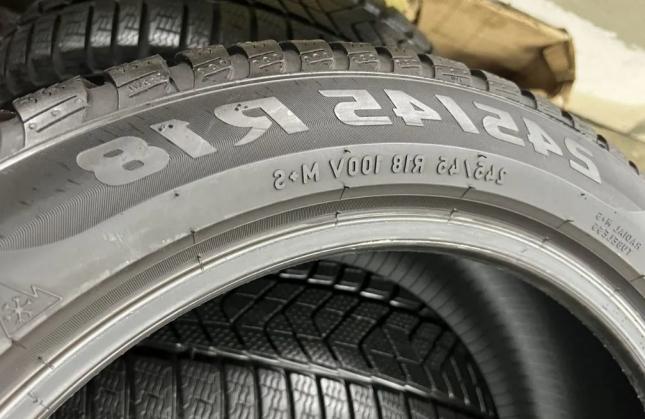 Pirelli Scorpion Winter RFT 245/45 R18 и 275/40 R18