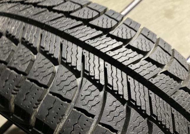 Michelin X-Ice XI3 185/65 R15 92T