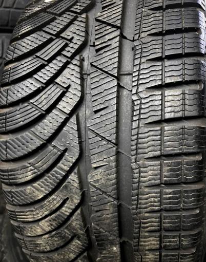 Michelin Pilot Alpin Radial XSE 235/35 R19