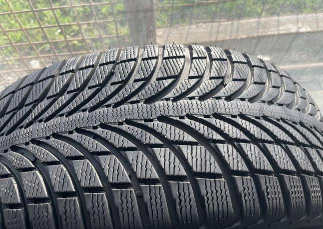 Michelin Latitude Alpin LA2 255/45 R20 101V