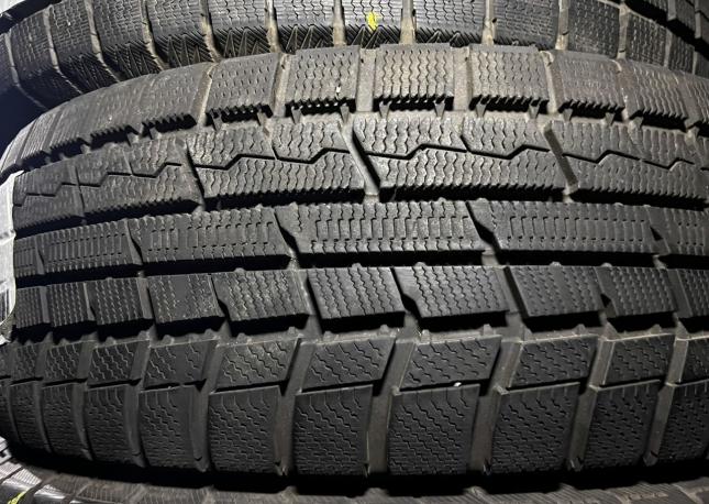 Toyo Winter Tranpath TX 225/65 R17