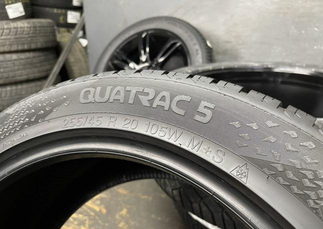 Vredestein QuaTrac 5 255/45 R20 105W