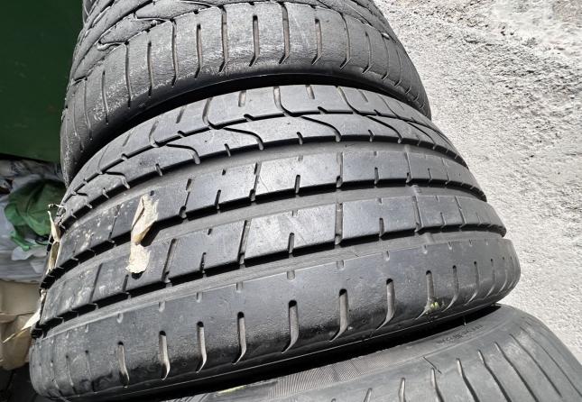 Pirelli P Zero 305/30 R20