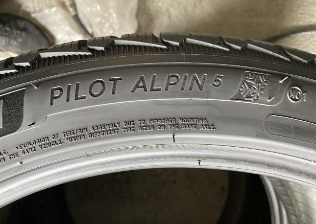 Michelin Pilot Alpin 5 295/35 R20 105W