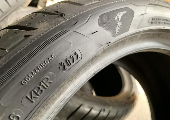 Goodyear Eagle F1 Asymmetric 3 275/35 R19