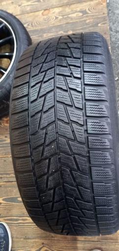 Bridgestone Blizzak LM-22 255/40 R19 100V