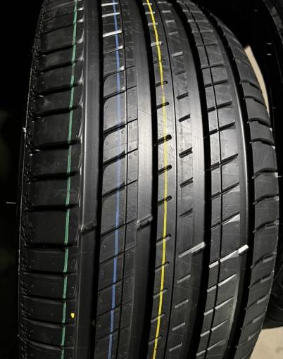 Michelin Latitude Sport 3 235/50 R19