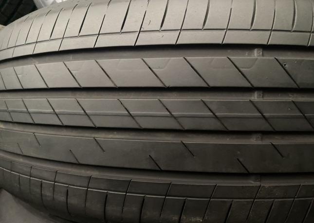 Goodyear EfficientGrip Performance 2 235/60 R20 108H