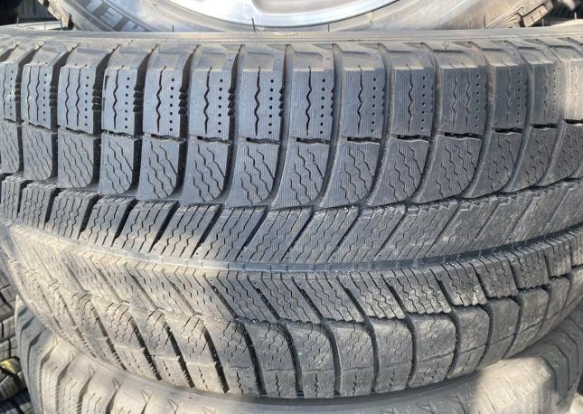 Michelin Latitude X-Ice North 3+ 245/45 R18