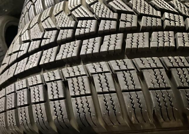 Hankook Winter I&#39;Cept Evo2 W320 215/40 R17