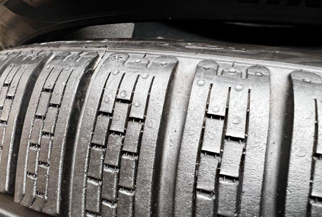 Pirelli P Zero Winter 285/30 R22