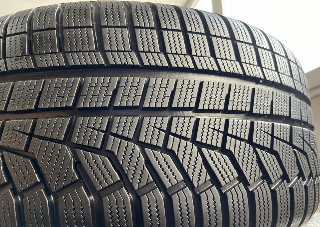 Hankook Winter I&#39;Cept Evo2 W320C 285/30 R22 101W