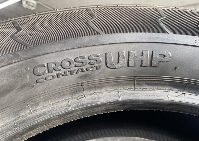 Continental ContiCrossContact UHP 275/50 R20 109W