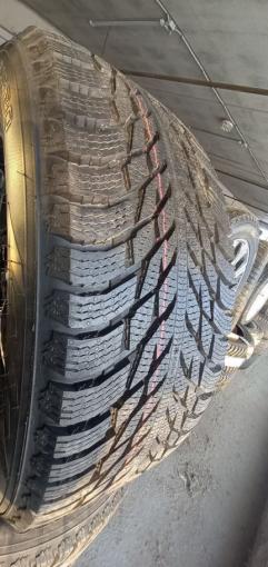 Nokian Tyres Hakkapeliitta R3 SUV 255/55 R20 110R