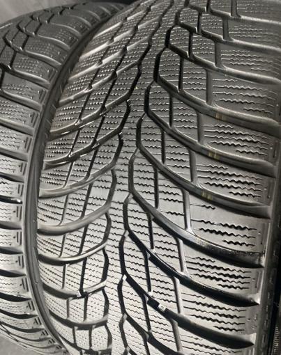 Bridgestone Blizzak LM-32C 235/40 R18