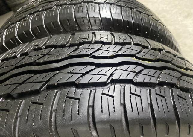 Bridgestone Dueler H/T 687 225/65 R17