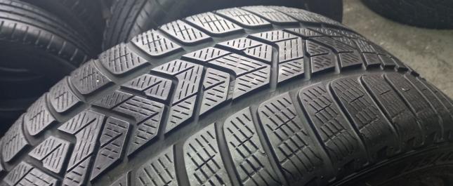 Pirelli Scorpion Winter 255/40 R21 102V