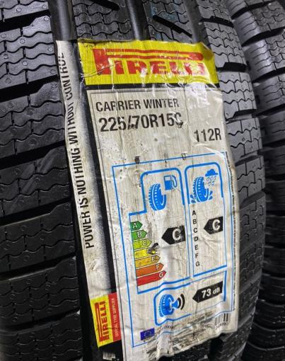 Pirelli Carrier Winter 225/70 R15C