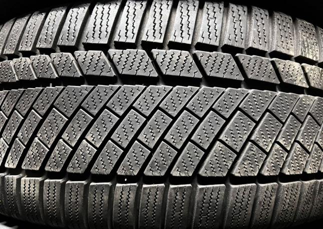 Continental ContiWinterContact TS 830P SUV 255/45 R19