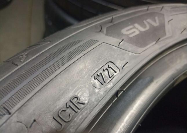 Goodyear Eagle F1 Asymmetric 3 SUV 275/40 R22 107Y