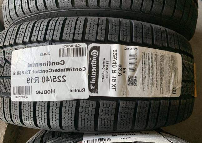 Continental ContiWinterContact TS 860 255/35 R19