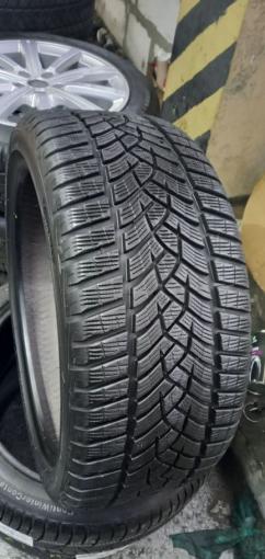 Goodyear UltraGrip Performance Gen-1 235/40 R18 95